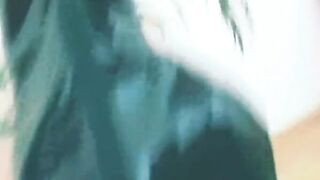 318